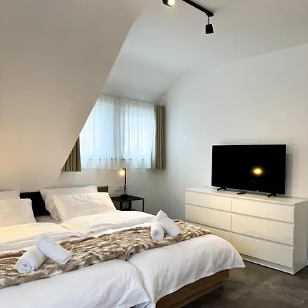 Modernes Mit Kochinsel, Garten, 2 Parkplaetze Inkl, 4-8 Pers Дом отдыха *